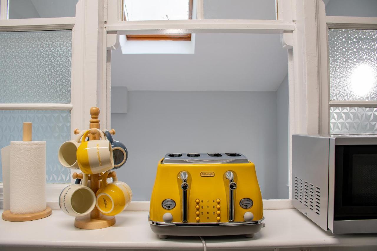 The Yellow Door By Shortstays 더블린 외부 사진